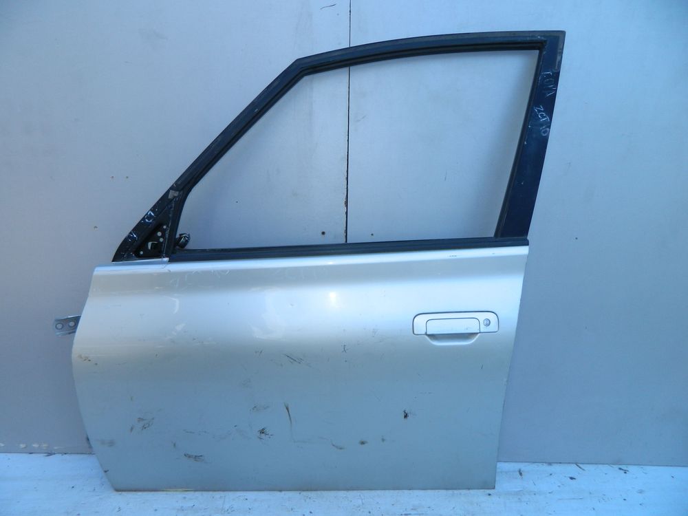 Дверь TOYOTA OPA ZCT10 Перед Лев (Контрактный) 40951894