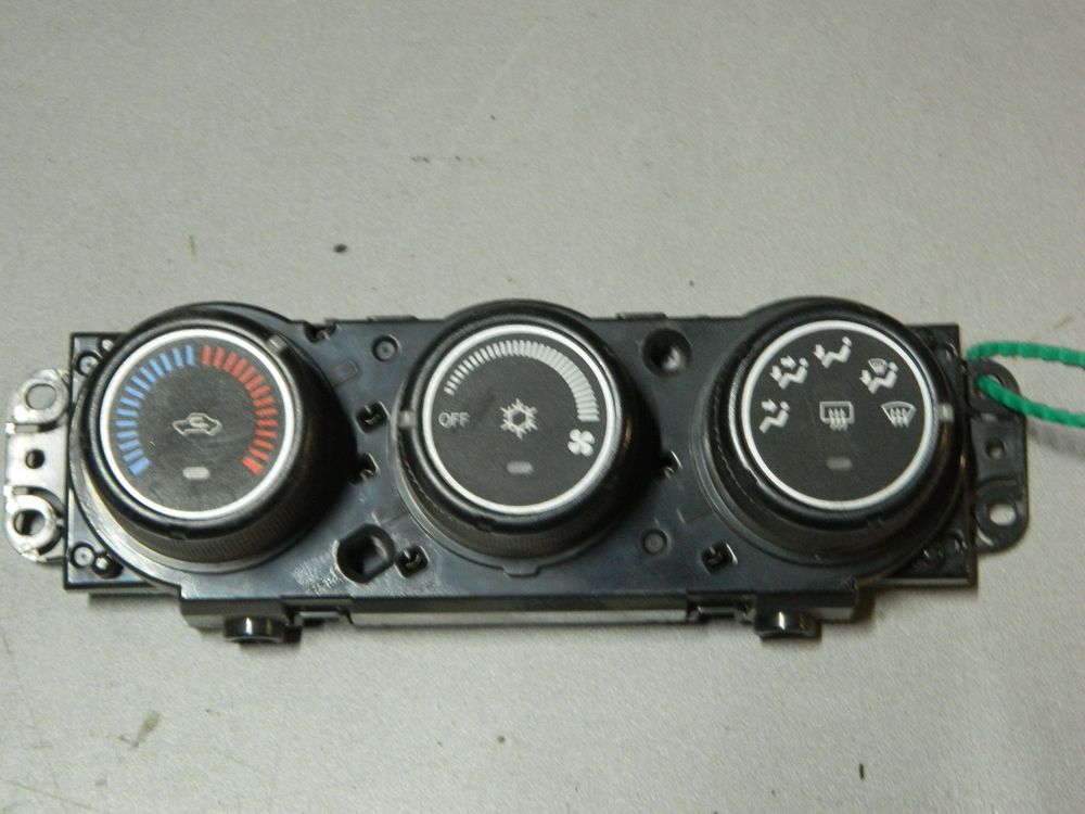 Блок управления климат-контролем MITSUBISHI LANCER CY4A (Контрактный) 81540524