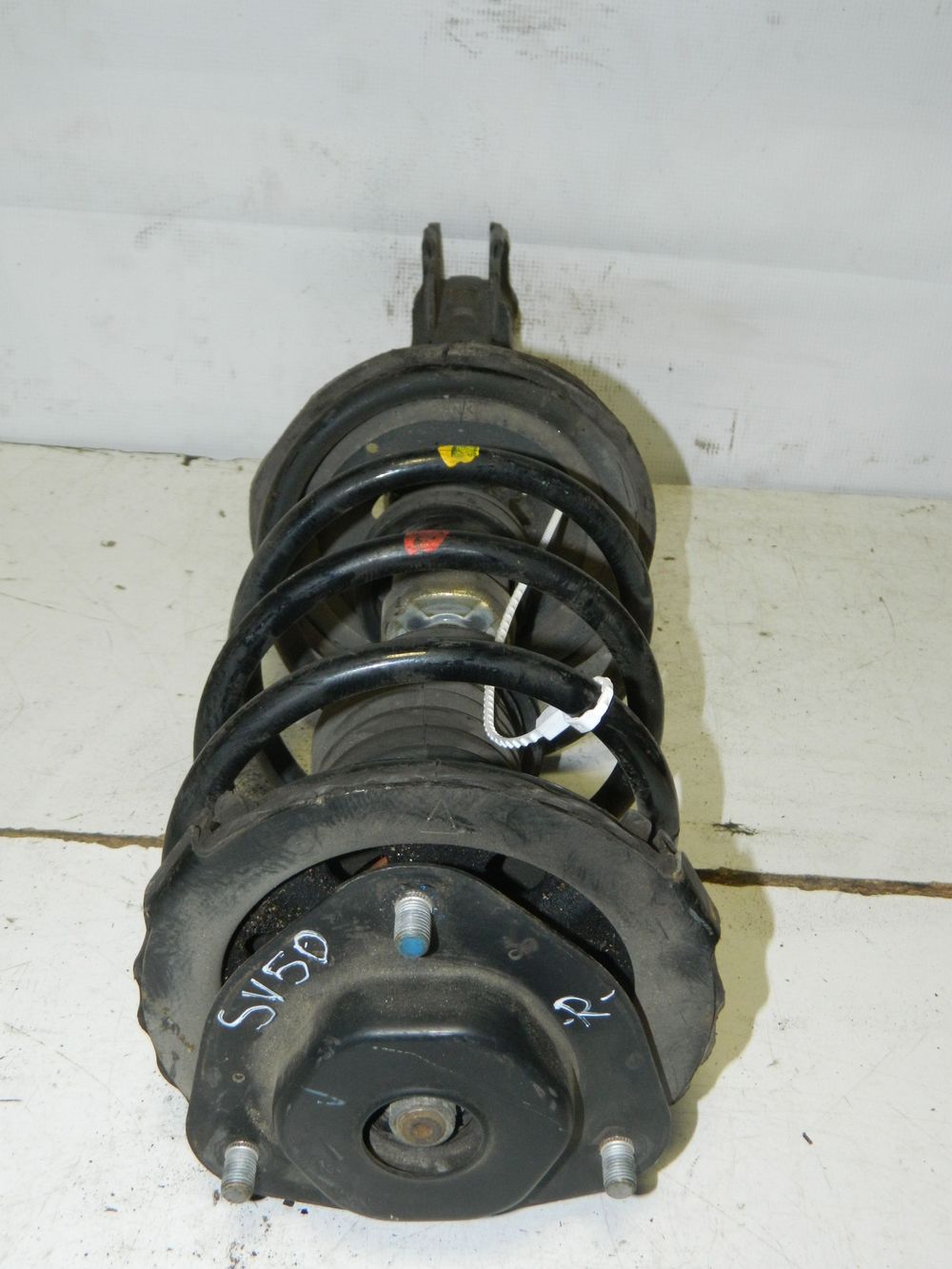 Стойка подвески TOYOTA VISTA SV50 Перед Прав (Контрактный) 45989008