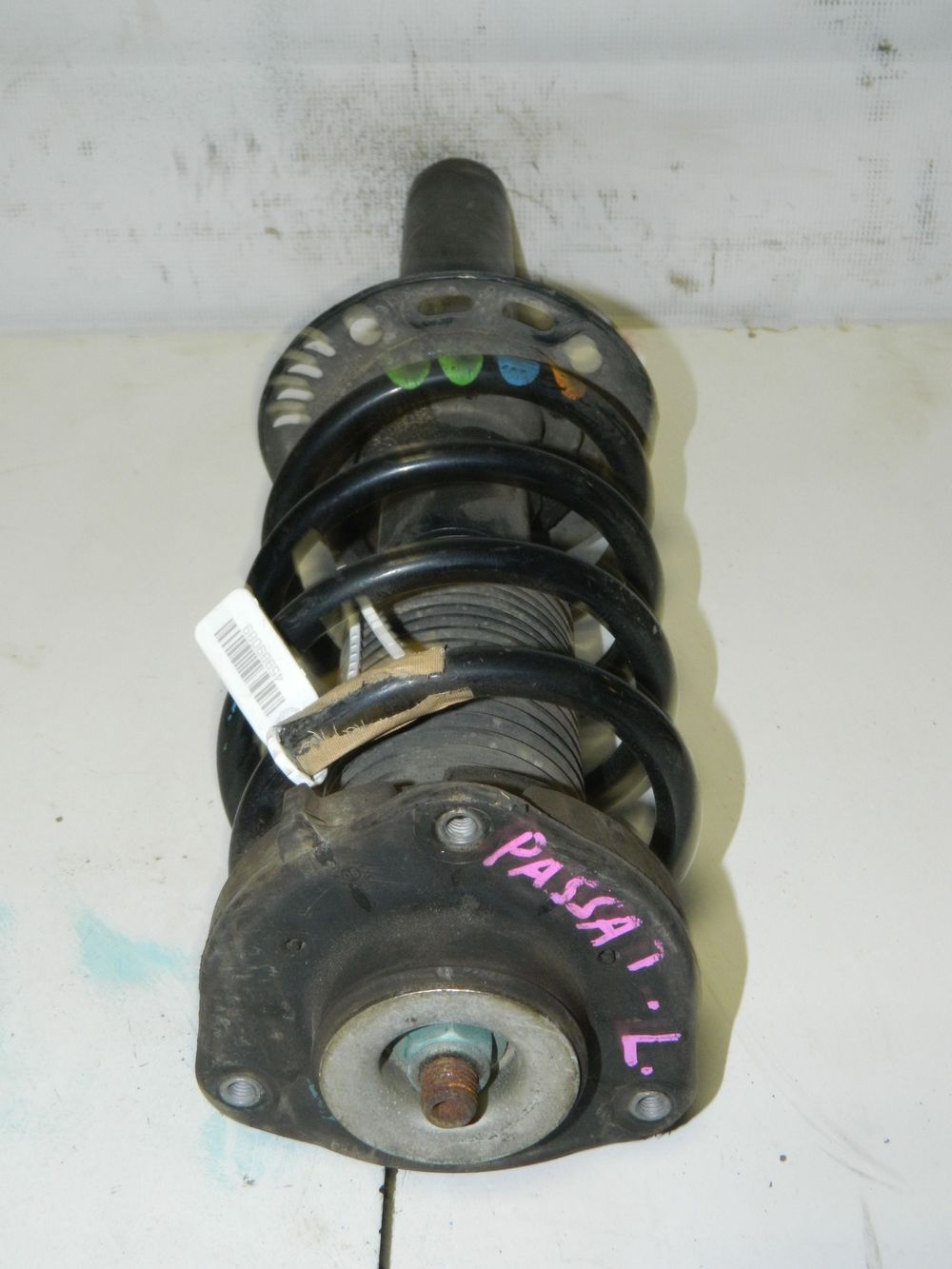 Стойка подвески VOLKSWAGEN PASSAT 3C Перед Лев (Кoнтрактный) 45989089