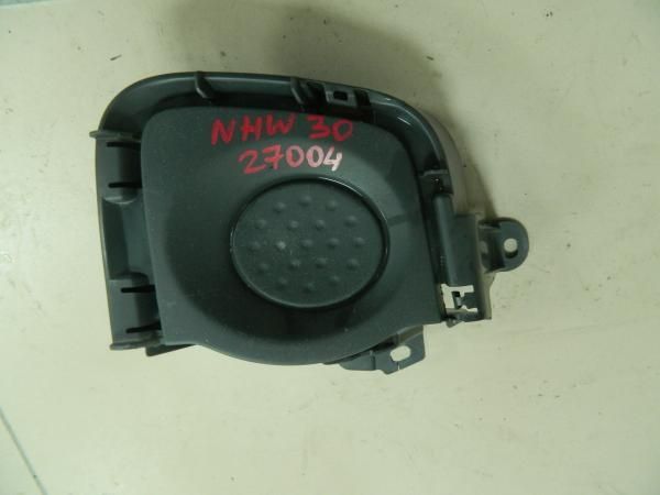 Заглушка бампера TOYOTA Prius ZVW30 Прав (Б/У)