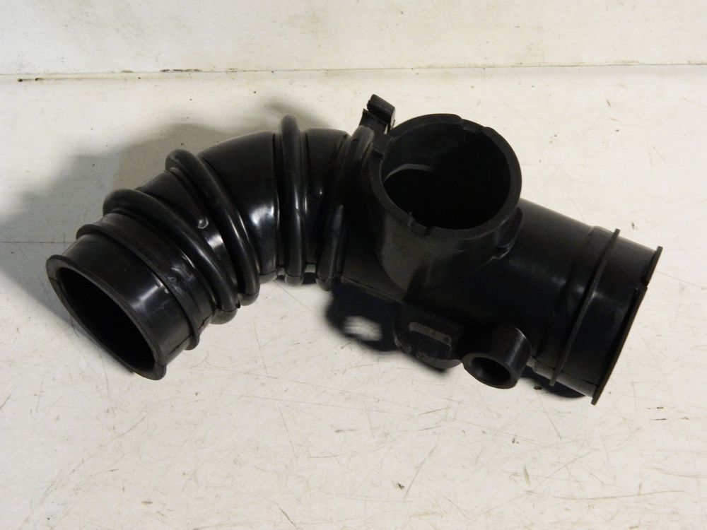 Патрубок воздушного фильтра GENERAL PARTS 1788174660