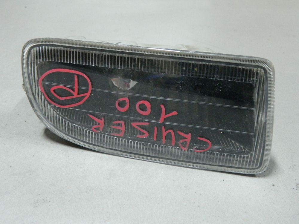 Фара противотуманная TOYOTA LAND CRUISER FZJ100 Перед Прав (Б/У) 69838104