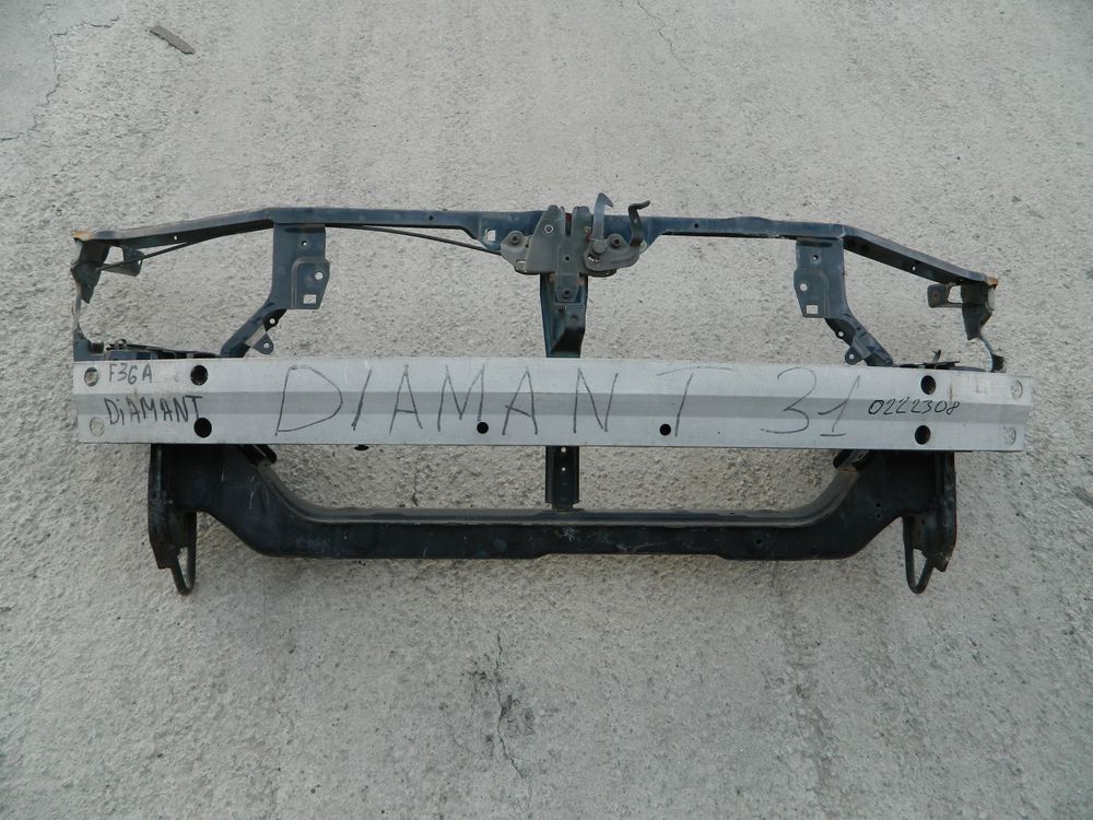 Рамка радиатора MITSUBISHI DIAMANTE F36A (Контрактный) 0222308