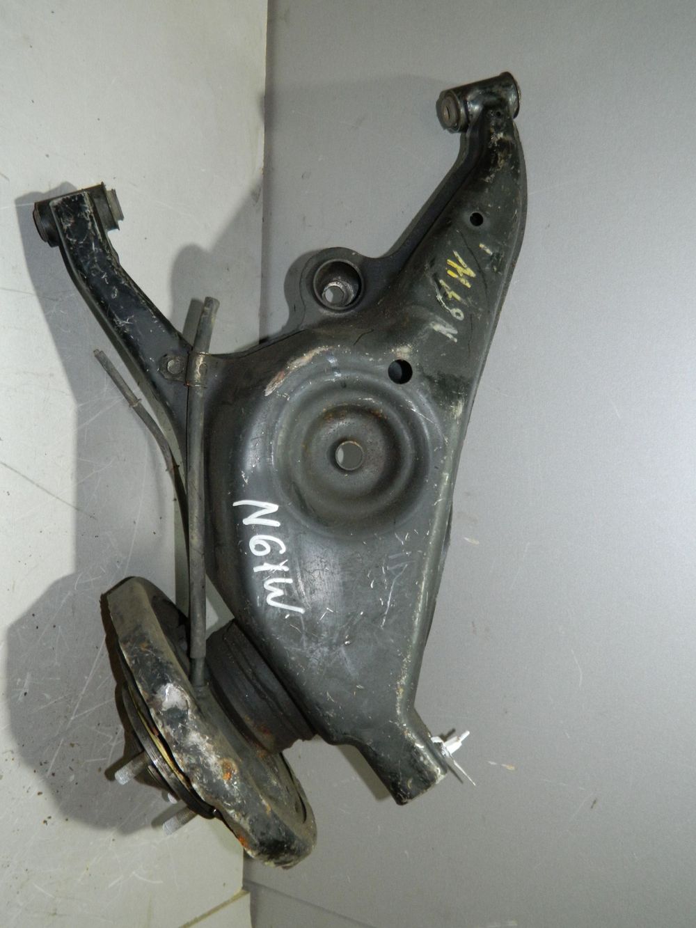 Ступица MITSUBISHI RVR N61W Зад Прав (Контрактный) 35023279