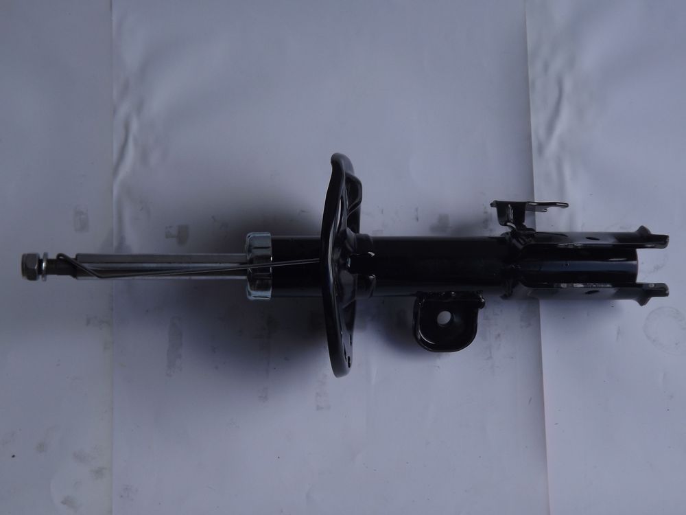 Амортизатор SAT ST4852080144 TOYOTA COROLLA, AURIS, RUMION 07- Перед. Лев