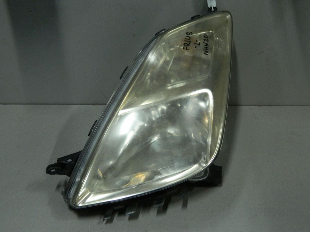 Фара TOYOTA PRIUS NHW20 Перед Лев 4716 (Контрактный) 68000774