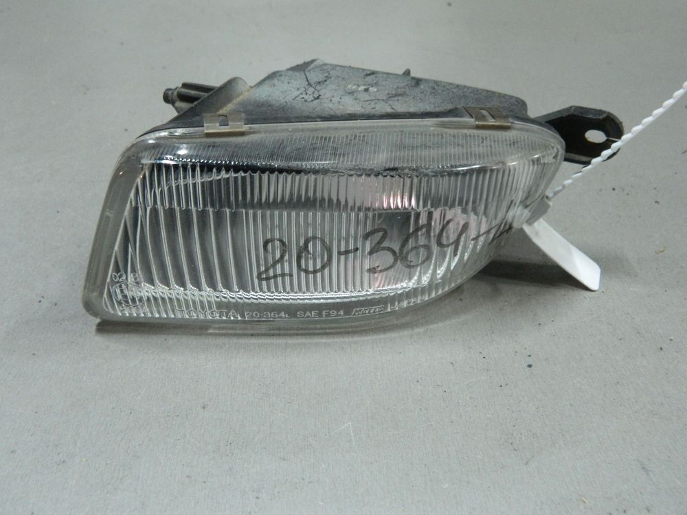 Фара противотуманная TOYOTA CELICA ST202 Перед Лев 20364 (Контрактный) 69586744