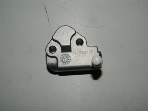 Натяжитель цепи ГРМ NISSAN 130706N20A