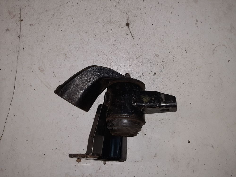 Подушка двигателя SUZUKI SWIFT ZC11S M13A Перед (Контрактный)