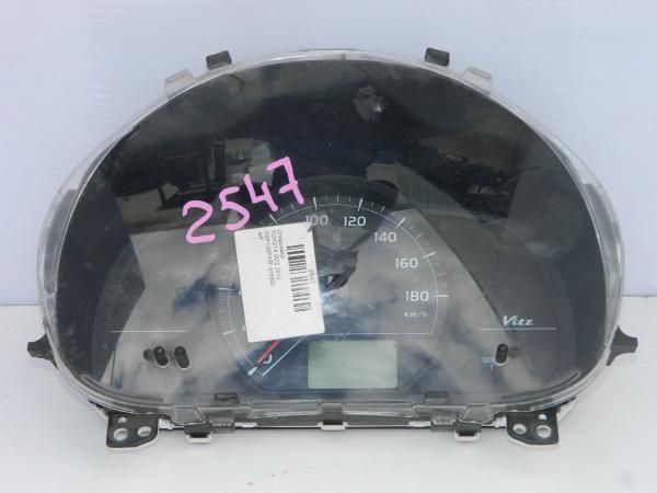 Панель приборов TOYOTA VITZ NSP130 1NR (Контрактный)