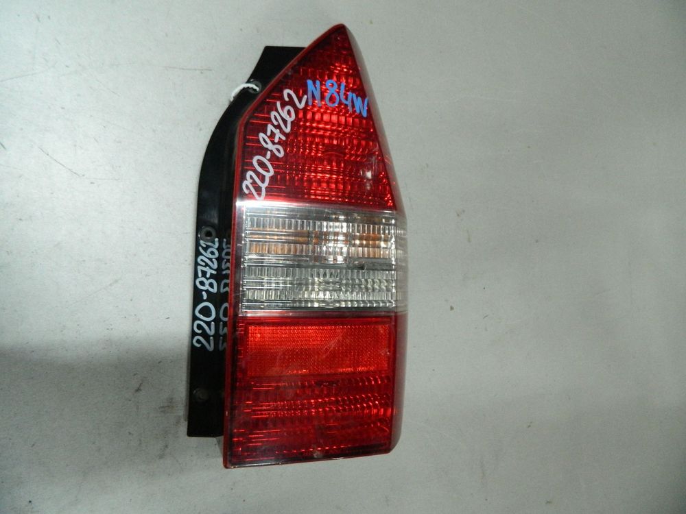Фонарь MITSUBISHI CHARIOT N84W Зад Прав (Контрактный) 68000951