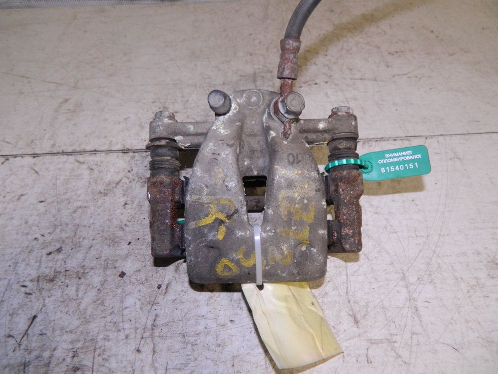Суппорт TOYOTA  AVENSIS AZT250 Зад Прав (Контрактный) 81540151