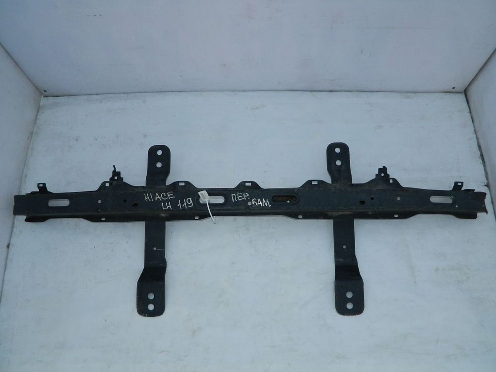 Усилитель бампера TOYOTA HIACE LH119 Перед (Контрактный) 35021784