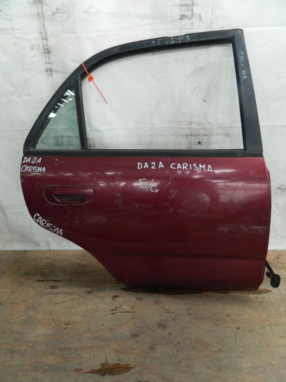 Дверь MITSUBISHI CARISMA DA2A Зад Прав (Контрактный) 72355668