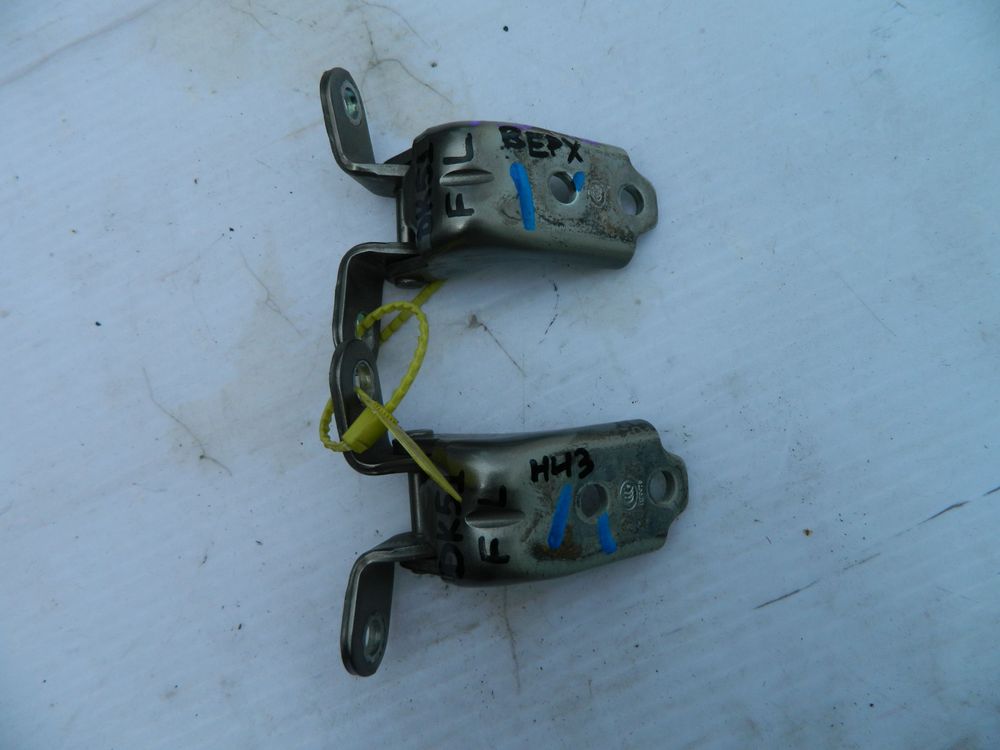 Петля двери KIA SOUL AM 2008-2014 Перед Лев (ПАРА) (Контрактный) 94584003