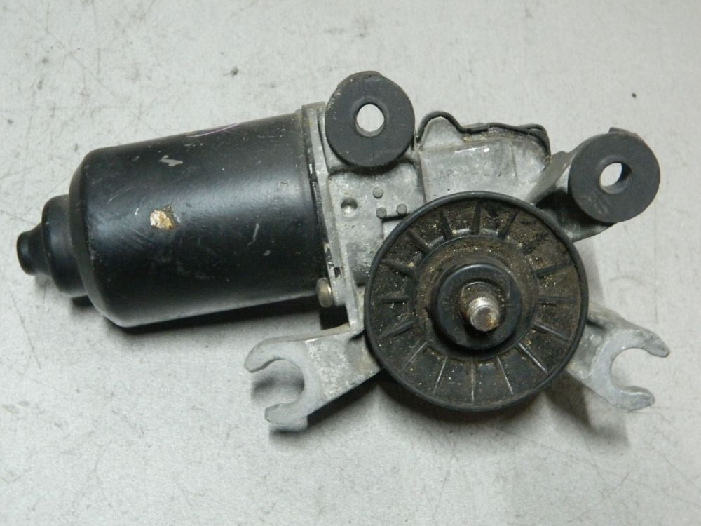 Мотор дворников TOYOTA COROLLA AE100 (Контрактный) 81528608