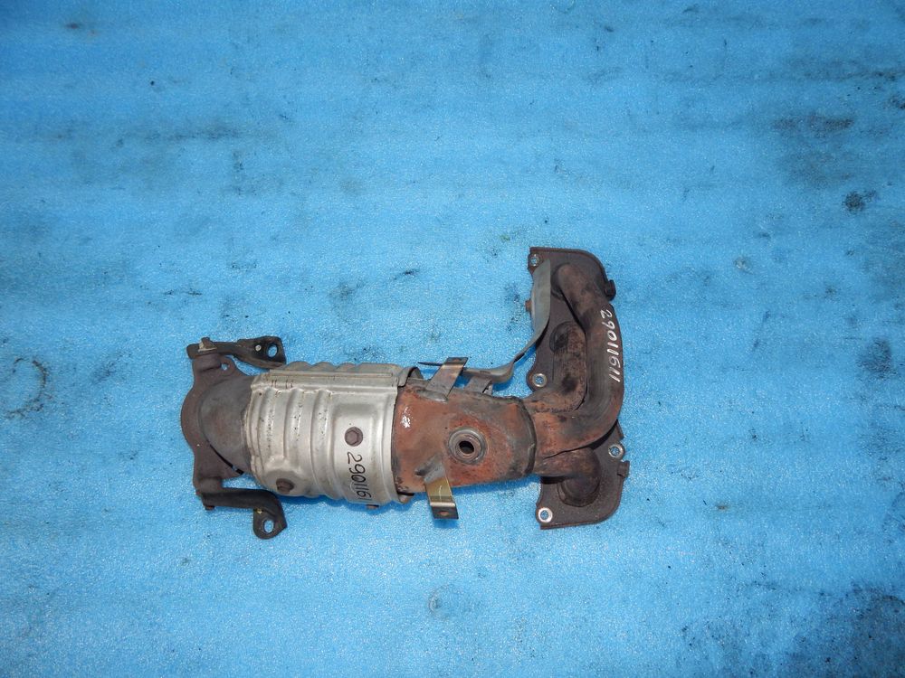 Катализатор TOYOTA CAMRY ACV30 2AZFE (Контрактный) 37791611