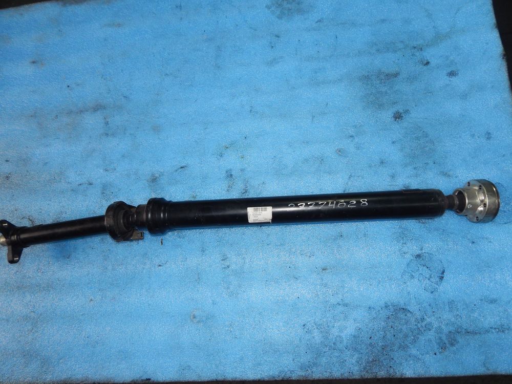Карданный вал VOLKSWAGEN TOUAREG 7L7 Зад (Контрактный) 27774628