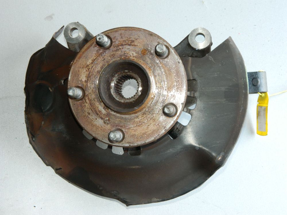 Ступица TOYOTA VOXY AZR60 Перед Лев (Кoнтрактный) 40951175