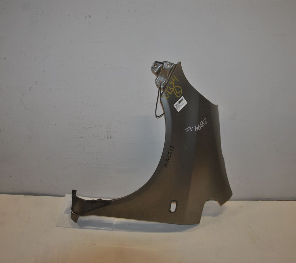 Крыло HONDA FIT GD1 Перед Лев (Контрактный) 46098700