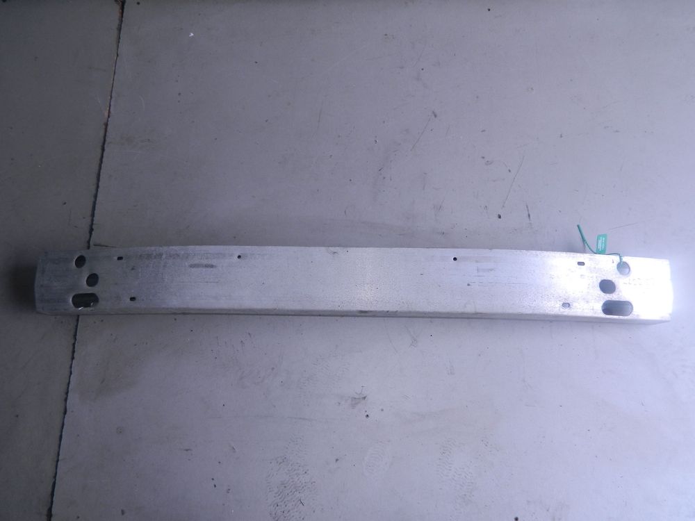 Усилитель бампера TOYOTA HARRIER ACU30 Перед (Контрактный) 79591436