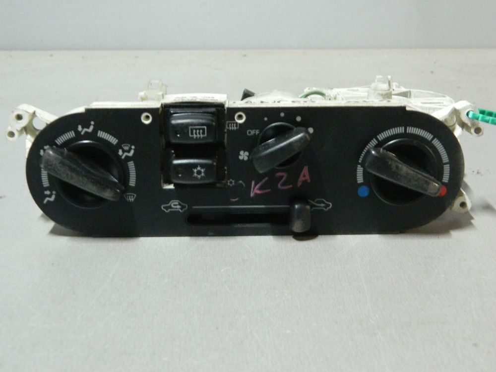 Блок управления климат-контролем MITSUBISHI LANCER CK2A (Контрактный) 81540513