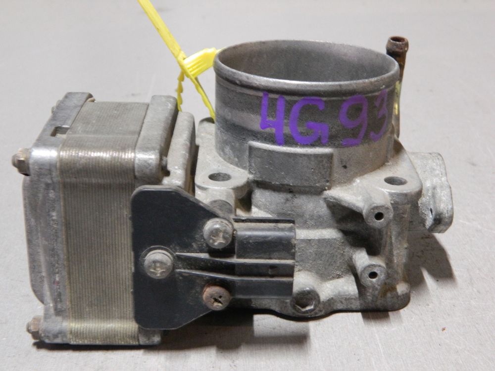 Дроссельная заслонка MITSUBISHI 4G93 (Контрактный) 79780302