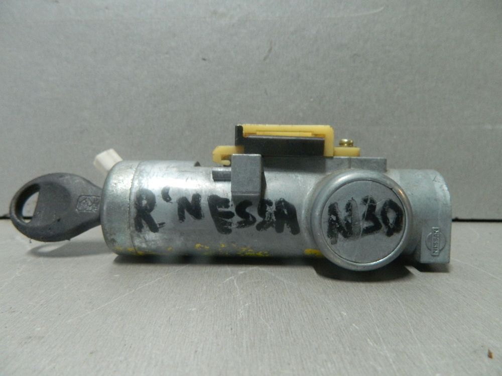 Замок зажигания NISSAN RNESSA N30 (Контрактный) 81532329