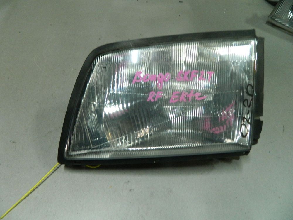 Фара MAZDA BONGO SKF2V Перед Лев 0220 (Контрактный) 64492762