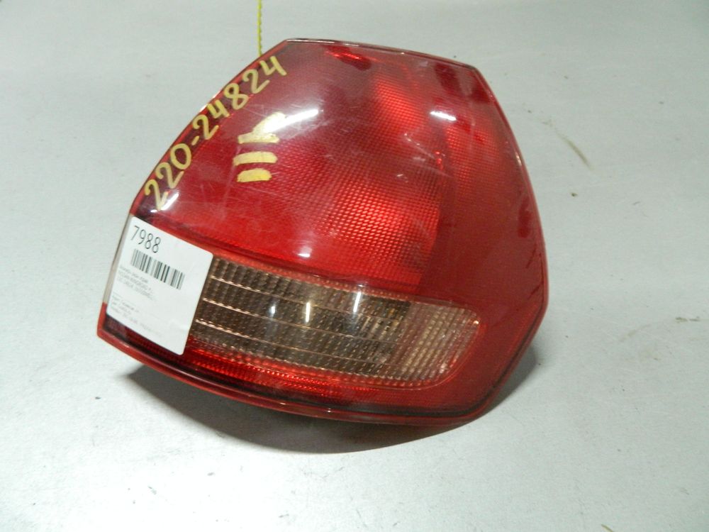 Фонарь NISSAN WINGROAD WFY11 Зад Прав (Контрактный) 64492281