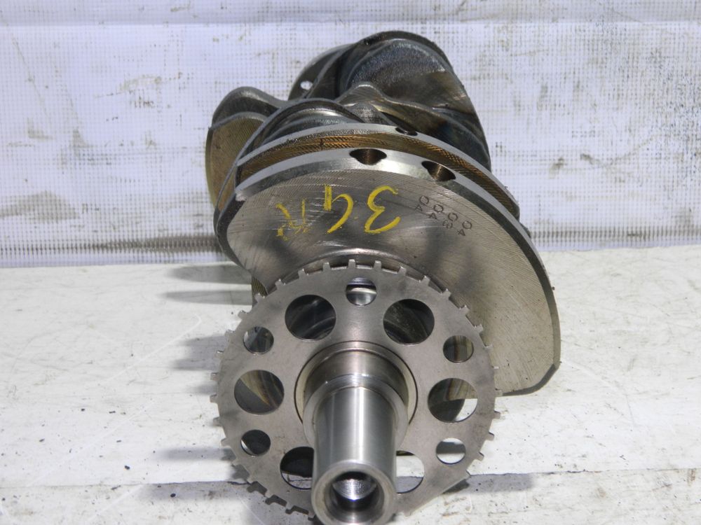 Коленвал TOYOTA 3GRFE (Контрактный) 65243880