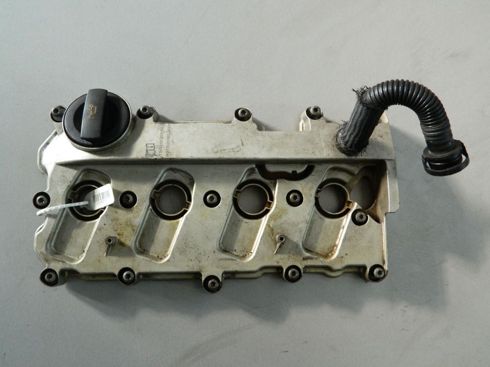 Крышка головки блока цилиндров AUDI Q7 4L BAR Лев (Б/У) 45989848