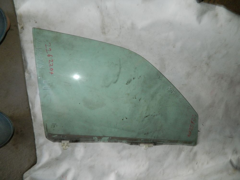 Стекло двери TOYOTA RAUM 10 Перед. Прав (Контрактный) 2262207