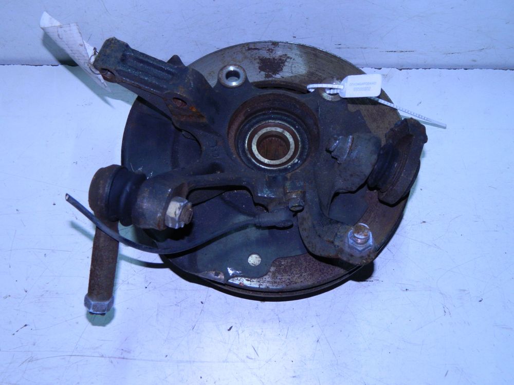 Ступица NISSAN SERENA C24 Перед Лев (Контрактный) 69586602