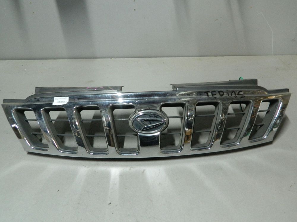 Решетка радиатора DAIHATSU TERIOS J100G (Контрактный) 81540833
