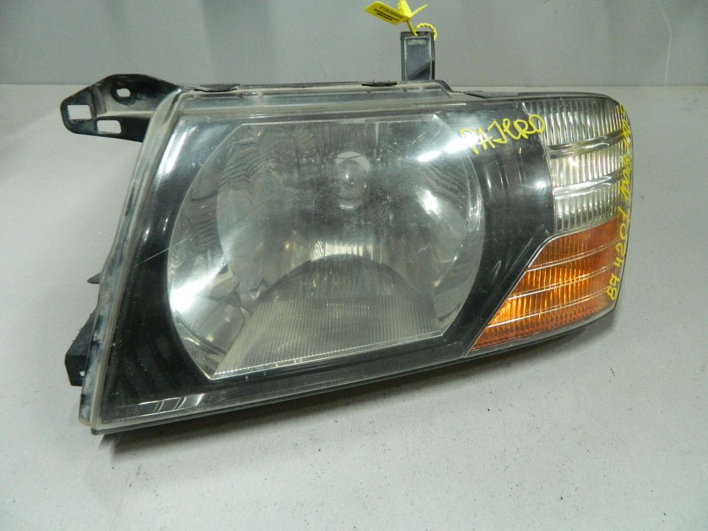Фара MITSUBISHI PAJERO V75W Перед Лев (Контрактный) 64492415