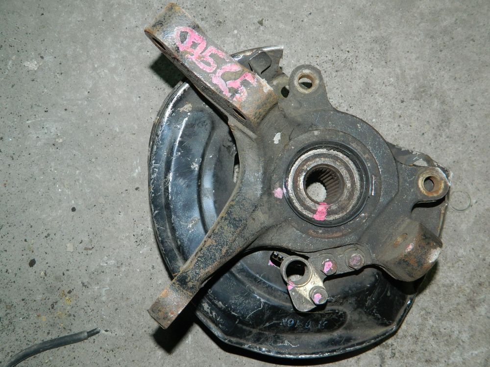 Ступица MITSUBISHI RVR N23W Перед Лев (Контрактный) 79591134