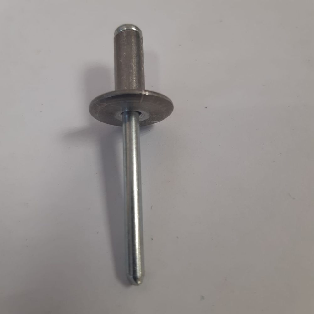 Заклепка ремня RENAULT 7703072394 RENAULT Logan,Master 6x14mm