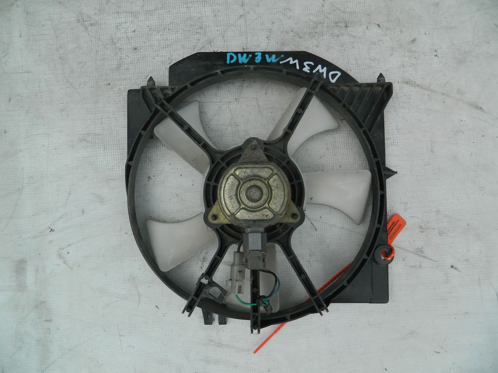 Диффузор радиатора MAZDA DEMIO DW3W (Контрактный) 72355045