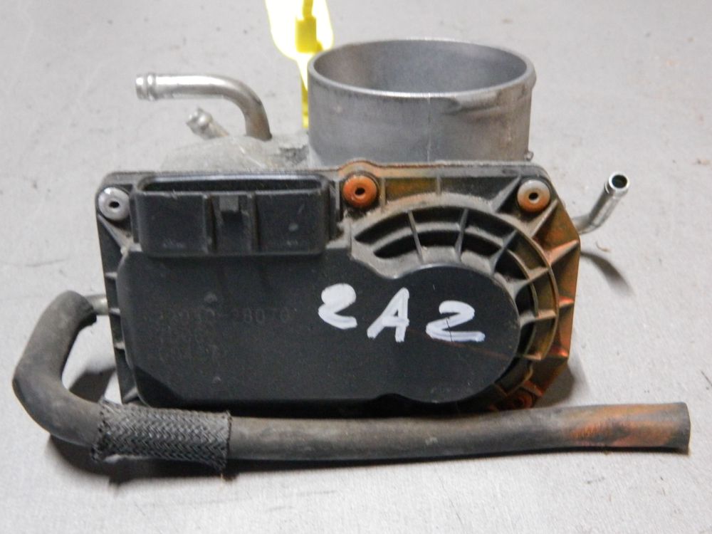 Дроссельная заслонка TOYOTA 2AZFE (Контрактный) 79780361