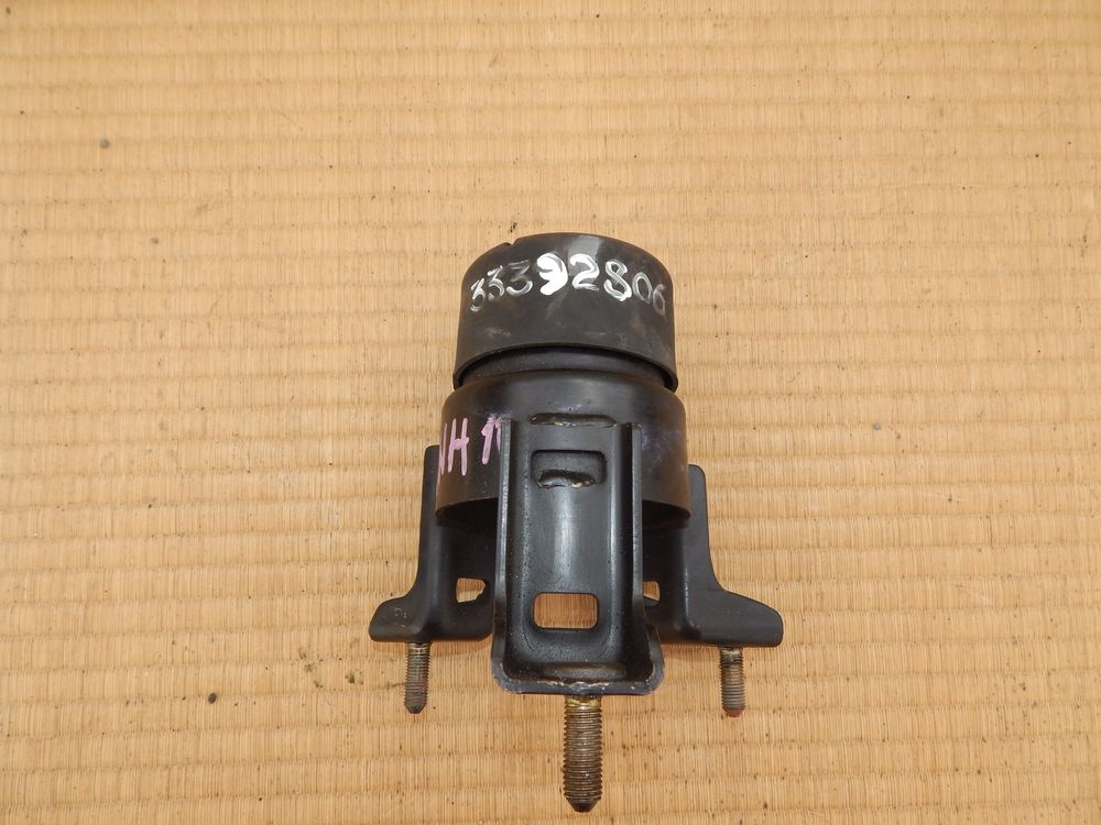 Подушка двигателя TOYOTA ALPHARD ANH10 Перед (Кoнтрактный) 33392806