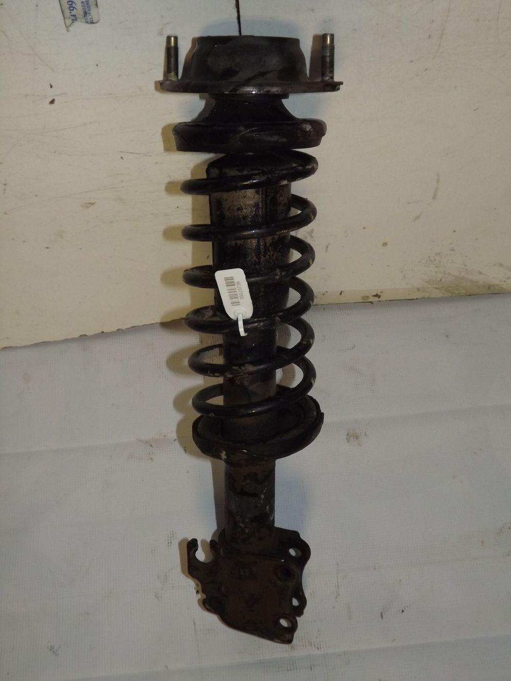 Стойка подвески MAZDA DEMIO DW3W B3 Перед Лев (Контрактный) 35023739
