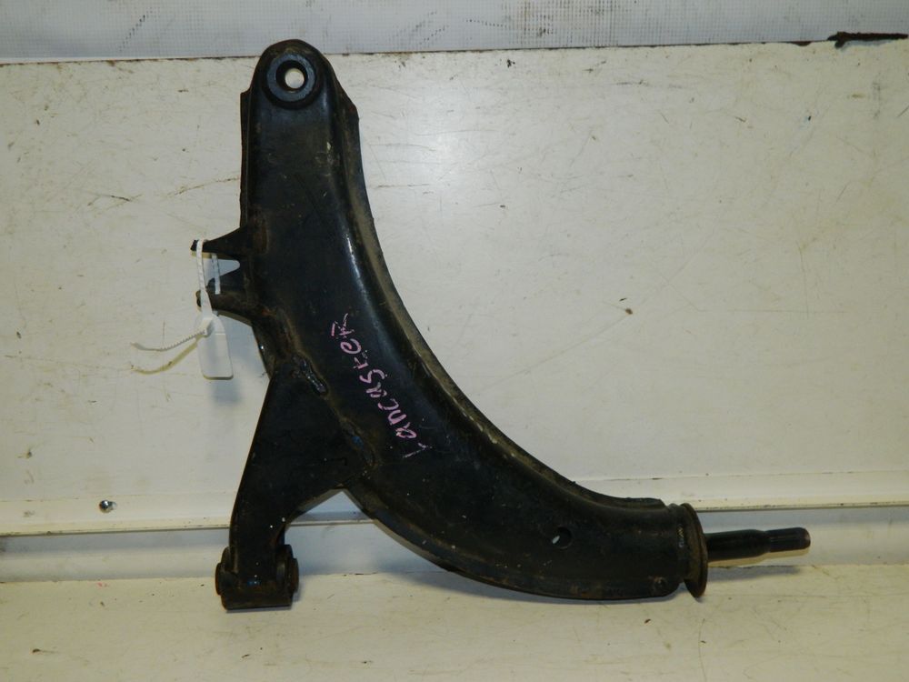 Рычаг подвески SUBARU FORESTER SF5 Перед Прав (Контрактный) 45980228