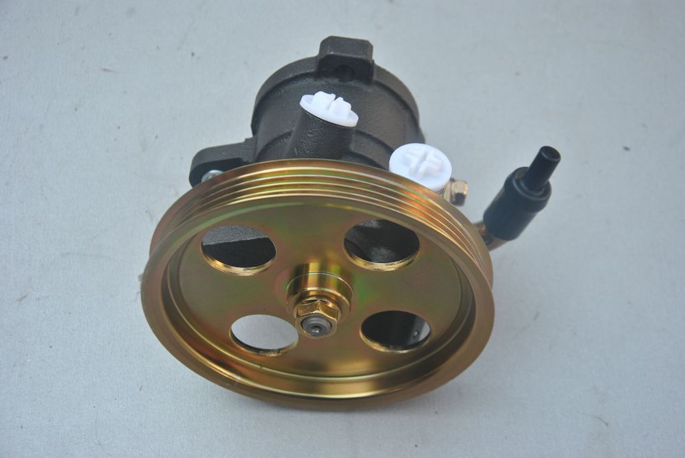 Насос ГУР GENERAL PARTS 4432028130 TOYOTA TOWN ACE NOAH SR40, SR50 3SFE