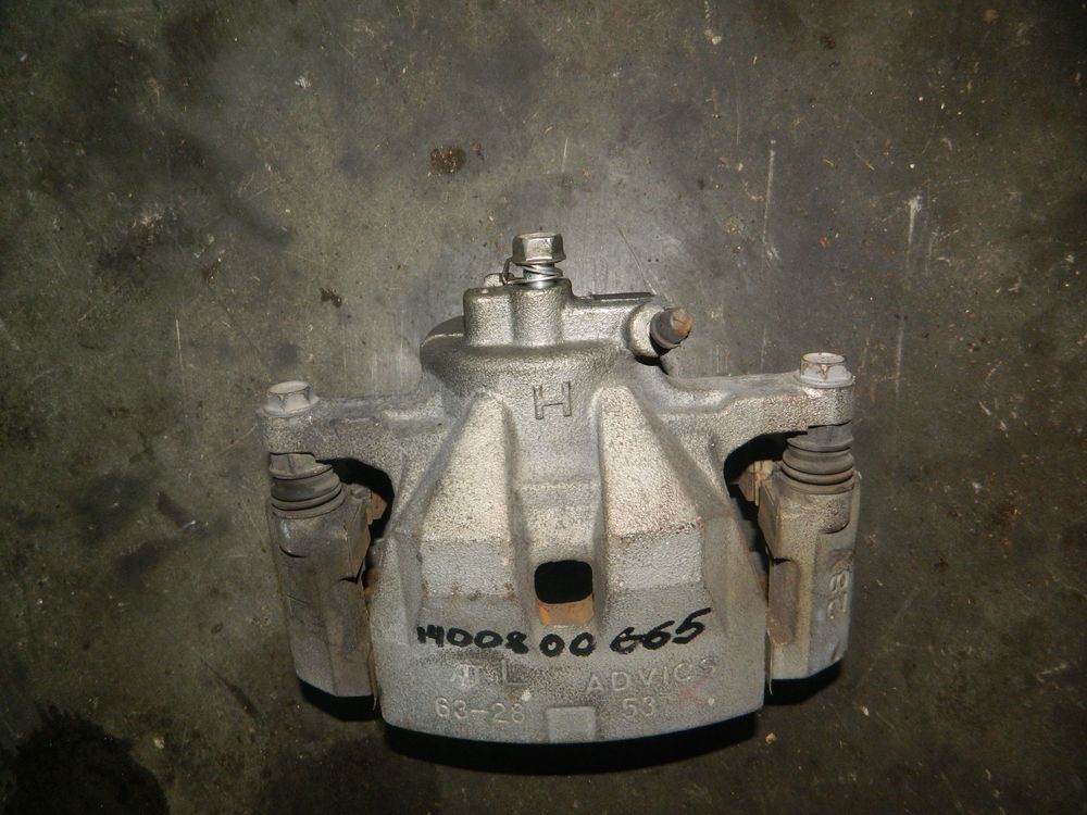 Суппорт TOYOTA CAMRY AVV50 Перед Прав (Кoнтрактный) 1400800665