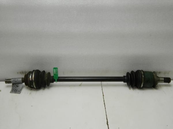 Привод MITSUBISHI LEGNUM EC5W 4G64 Зад Лев (Контрактный) F0246889