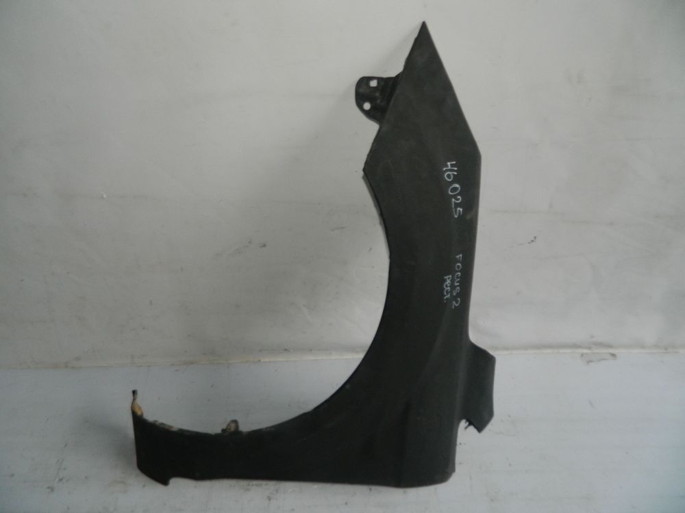 Крыло FORD FOCUS CB4 Перед Лев (Б/У)