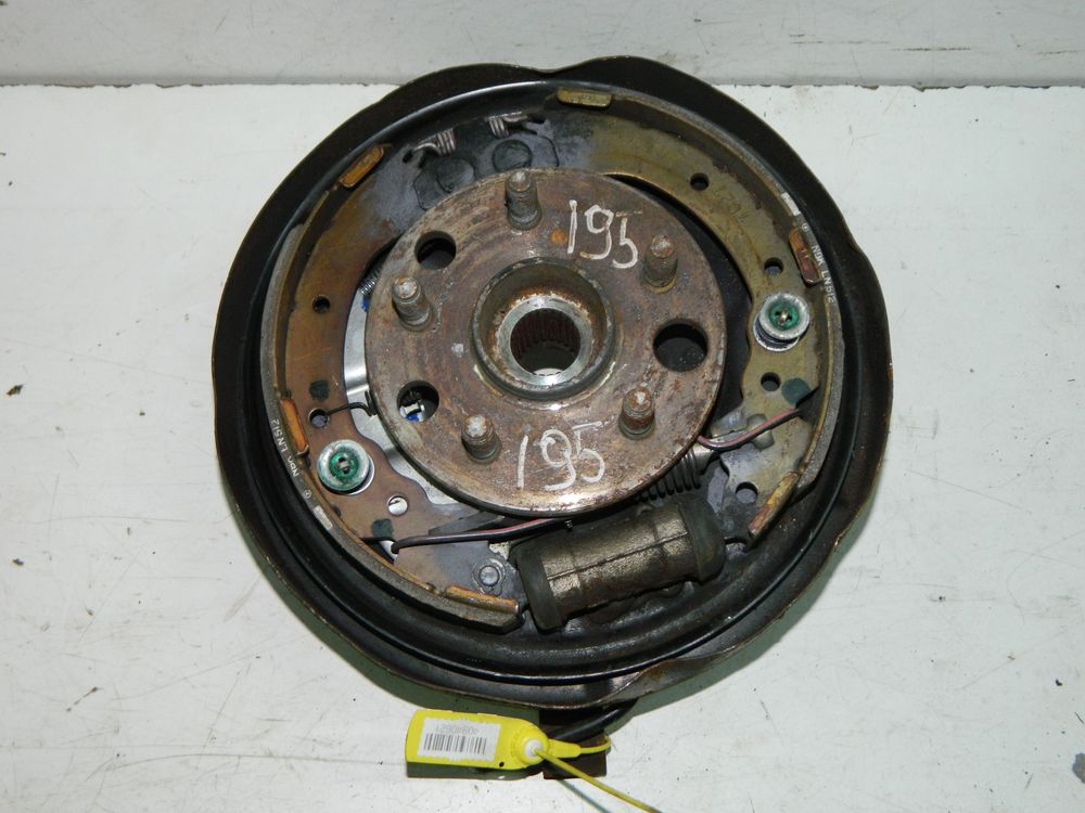 Ступица TOYOTA CALDINA ST195 Зад Лев (Контрактный) 40940621