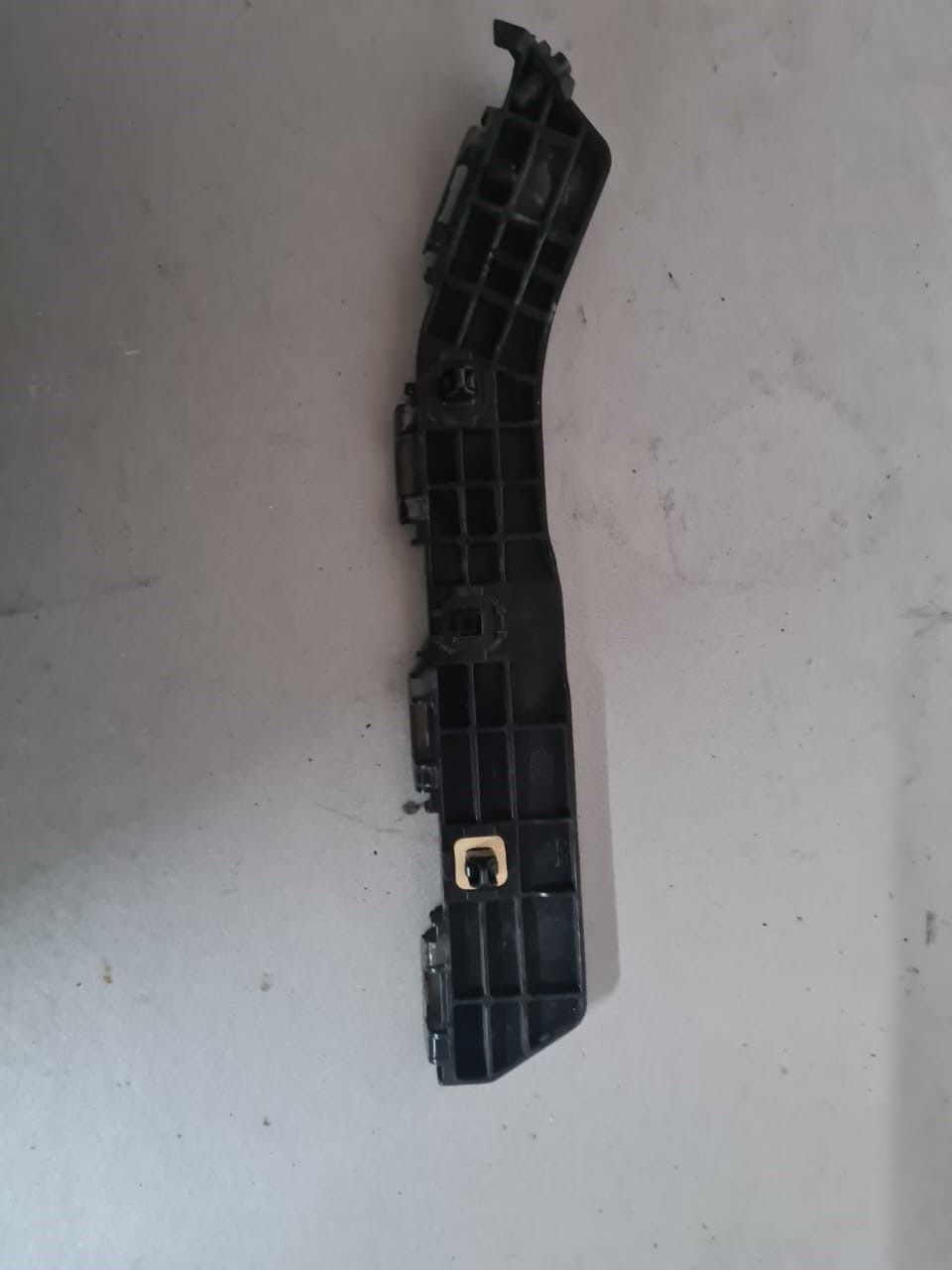 Крепление бампера LEXUS RX350 GGL10 Зад Лев (Контрактный) 2141400083